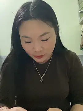 Shy-jane online show from February 5, 2026, 9:27 am