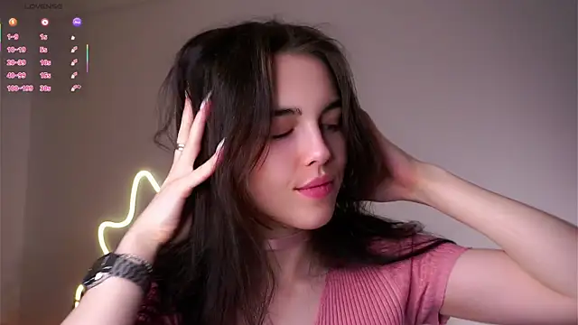 MirnaTellado online show from February 6, 2026, 6:04 pm