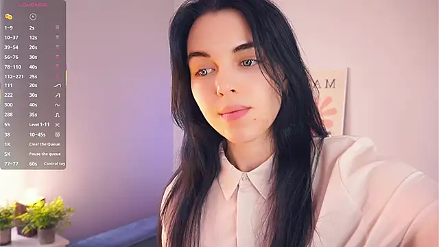 MirnaTellado online show from April 18, 2026, 7:00 am