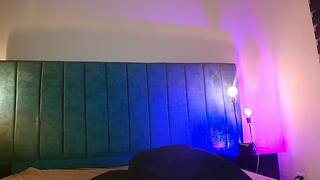 Alexander Connor online show from March 25, 2026, 12:15 pm