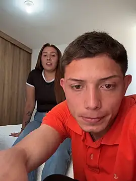 santiObrero online show from May 19, 2026, 7:10 pm