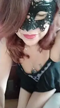 Snapshot of Linamadura chatting on May 6, 2026, 2:10 pm Linamadura online show from May 6, 2026, 2:10 pm