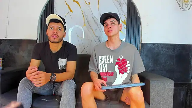 Angel Villareal online show from February 20, 2026, 5:04 am