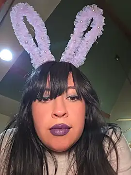 AriannaPenaxo online show from April 6, 2026, 2:40 am