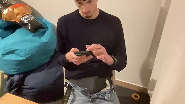 lukee000 online show from January 17, 2026, 5:05 pm