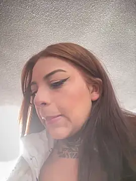 EmilyMoore Pink online show from February 4, 2026, 8:15 pm