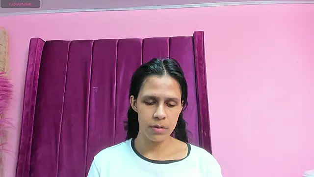 mitzukywinteer online show from April 16, 2026, 10:01 pm