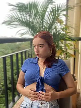 Carithooo online show from February 6, 2026, 1:51 pm