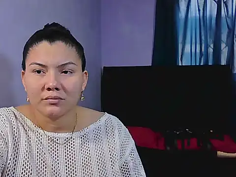 Helena-Paola online show from April 3, 2026, 8:48 pm