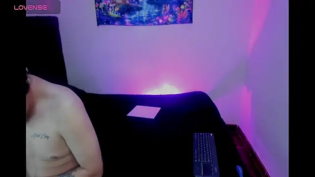 lunaa rayy420 online show from May 16, 2026, 1:59 am