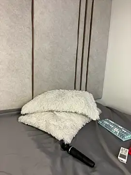 lilithdya online show from February 14, 2026, 11:16 pm