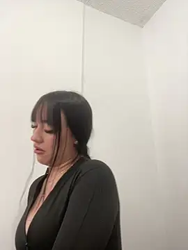 Snapshot of Melody_rousse__ chatting on February 10, 2026, 8:19 pm Melody rousse online show from February 10, 2026, 8:19 pm