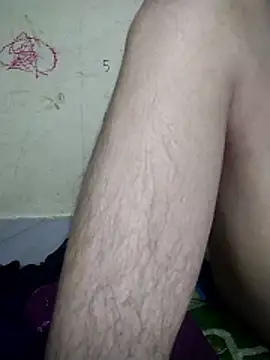 annugirl online show from March 7, 2026, 4:19 am