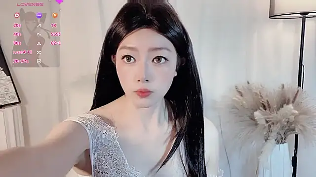 Snapshot of XinYuemeimei chatting on July 1, 2026, 1:11 pm XinYuemeimei online show from July 1, 2026, 1:11 pm