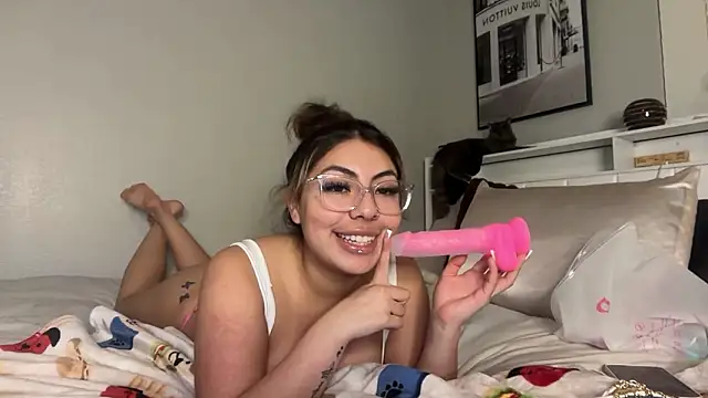 Snapshot of Lalaaxo chatting on March 3, 2026, 4:52 am Lalaaxo online show from March 3, 2026, 4:52 am