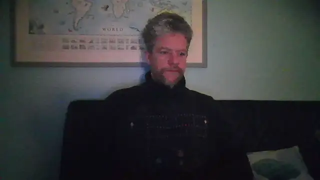 chiichii23 online show from January 18, 2025, 8:10 am