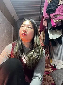 Snapshot of Lata-cute chatting on February 10, 2026, 12:15 pm Lata-cute online show from February 10, 2026, 12:15 pm