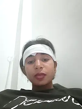 Cute-Natashaa online show from March 3, 2026, 4:36 pm