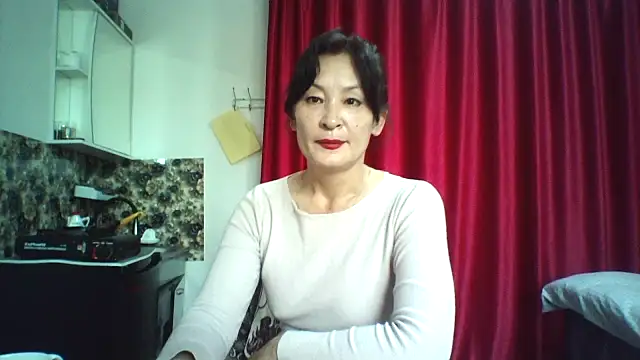 bella2322 online show from April 9, 2026, 3:52 am