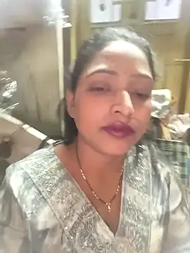 Hot-Tinaa online show from February 11, 2026, 11:43 am