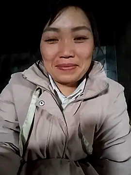 lia-coy online show from February 13, 2026, 12:54 am