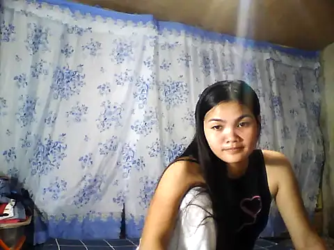PinaySkinnyJust18 online show from March 26, 2026, 9:51 am