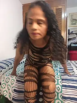 Snapshot of auroracandelax chatting on February 21, 2026, 7:38 pm auroracandelax online show from February 21, 2026, 7:38 pm