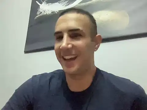 Snapshot of emirdemiraA chatting on February 4, 2026, 11:33 pm emirdemiraA online show from February 4, 2026, 11:33 pm