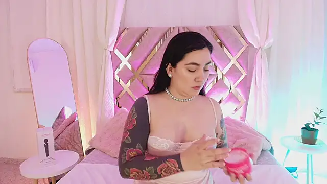 KathiaJenner online show from March 26, 2026, 11:41 am