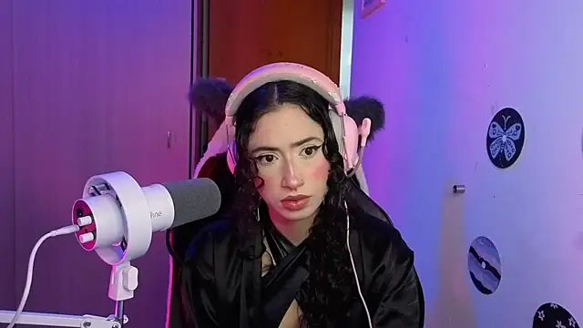 Snapshot of Samantha_Ros chatting on January 19, 2026, 12:42 pm Samantha Ros online show from January 19, 2026, 12:42 pm