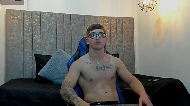 Calvin Hunter online show from March 15, 2026, 12:50 am