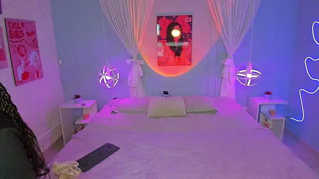 Snapshot of naomi_campell chatting on February 27, 2026, 7:24 pm naomi campell online show from February 27, 2026, 7:24 pm