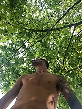 PsyLeo96 online show from June 16, 2026, 1:55 pm