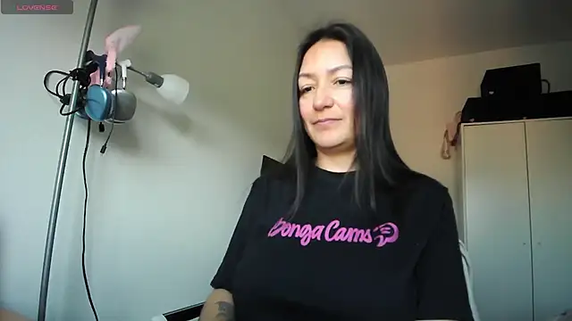 Yulian Milf online show from March 21, 2026, 10:09 am