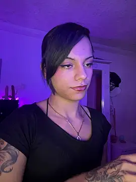 Snapshot of andyy_x chatting on July 10, 2026, 7:03 pm andyy x online show from July 10, 2026, 7:03 pm