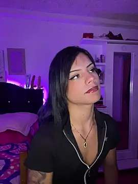 Snapshot of andyy_x chatting on July 2, 2026, 8:04 pm andyy x online show from July 2, 2026, 8:04 pm