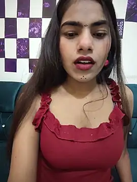 Snapshot of Alisha_Babyy chatting on June 16, 2026, 2:33 am Alisha Babyy online show from June 16, 2026, 2:33 am