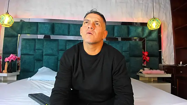 Snapshot of ViceSweet chatting on February 4, 2026, 5:02 am ViceSweet online show from February 4, 2026, 5:02 am