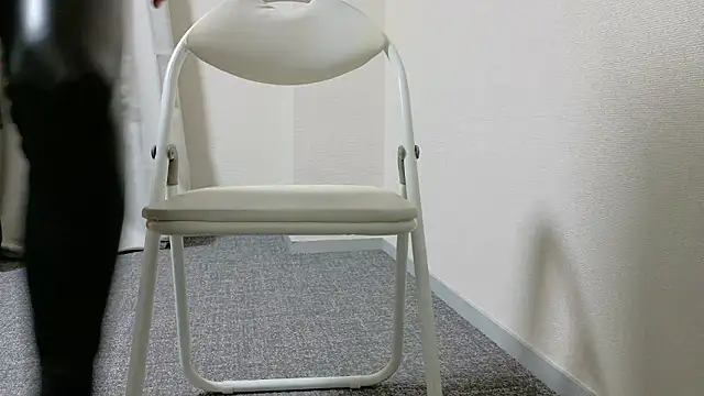 Snapshot of kyuleather chatting on February 20, 2026, 11:01 am kyuleather online show from February 20, 2026, 11:01 am