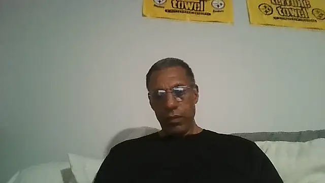 Snapshot of swimmer2496 chatting on June 21, 2026, 2:06 am swimmer2496 online show from June 21, 2026, 2:06 am