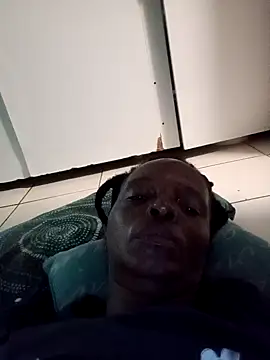 01Wetlips online show from February 19, 2026, 4:42 am