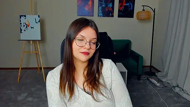 LunaLarose online show from January 18, 2026, 12:08 pm