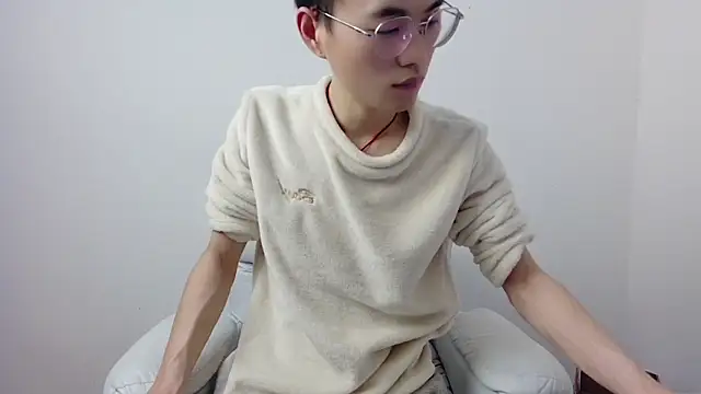 Snapshot of Aint686 chatting on February 6, 2026, 10:11 am Aint686 online show from February 6, 2026, 10:11 am