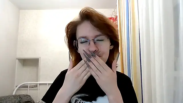 Snapshot of PetralPrime chatting on February 9, 2026, 6:17 pm PetralPrime online show from February 9, 2026, 6:17 pm