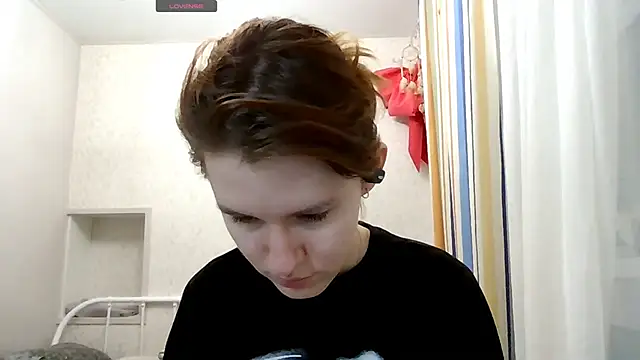 Snapshot of PetralPrime chatting on February 6, 2026, 6:37 pm PetralPrime online show from February 6, 2026, 6:37 pm