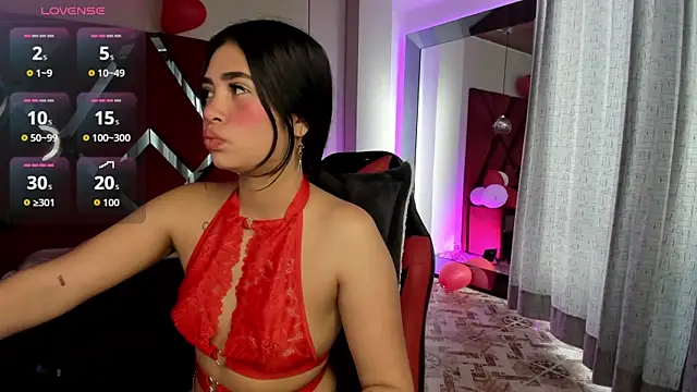 Lucia 24x online show from February 20, 2026, 12:51 pm