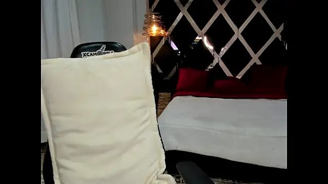 Lucia 24x online show from March 27, 2026, 1:34 pm