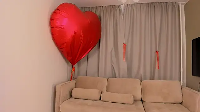 TreasaCrebs online show from February 16, 2026, 6:50 pm