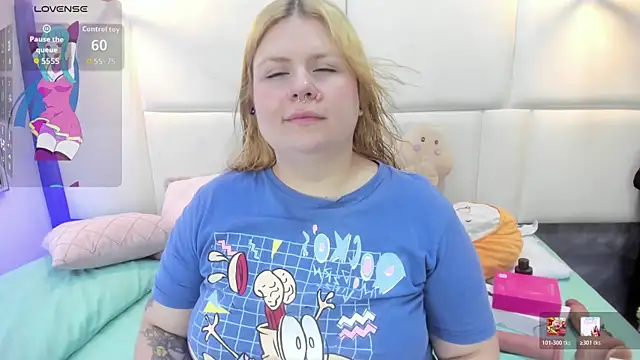 Snapshot of Martina_armos chatting on May 11, 2026, 1:23 pm Martina armos online show from May 11, 2026, 1:23 pm