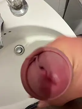 Snapshot of Hurremcan_ chatting on February 22, 2026, 6:49 am Hurremcan online show from February 22, 2026, 6:49 am